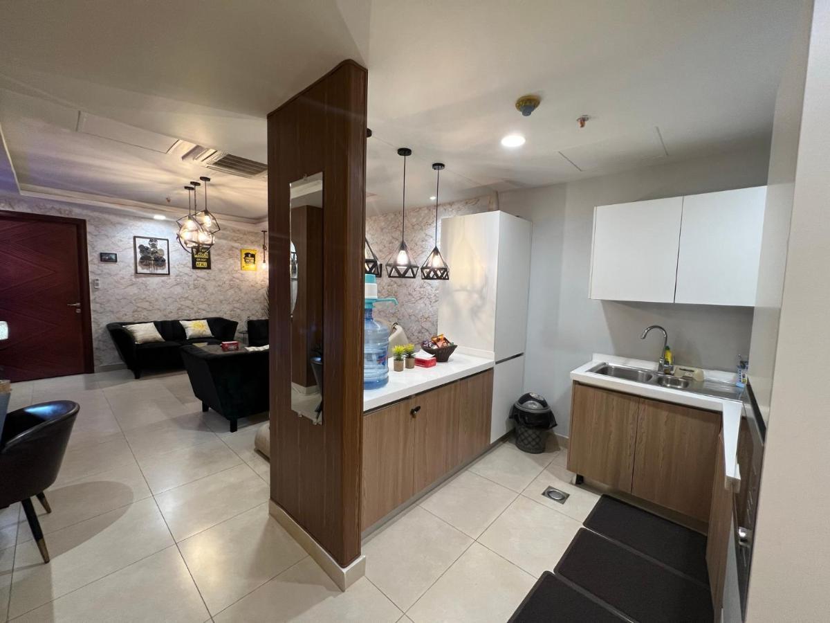 Sunset Luxury Gold Crest Mall Residency Лахор Экстерьер фото