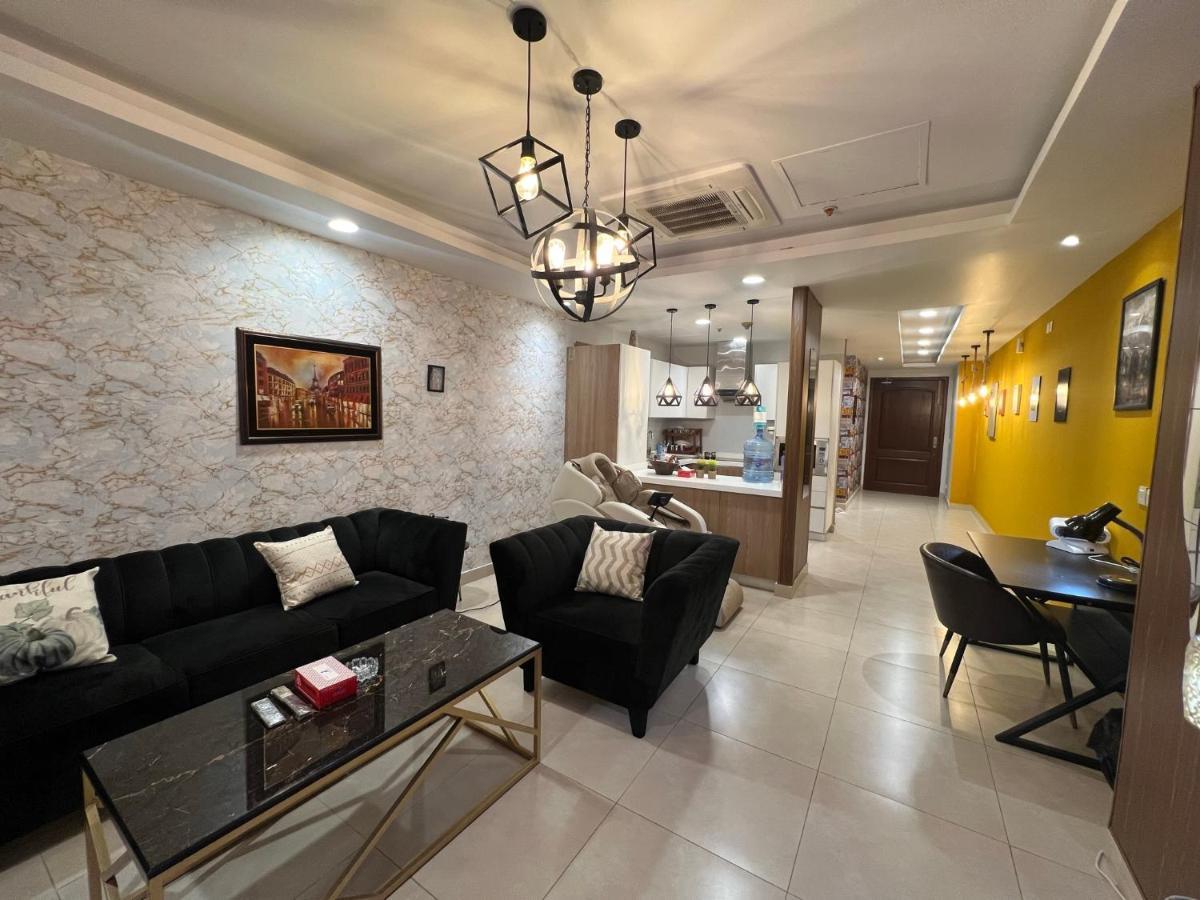 Sunset Luxury Gold Crest Mall Residency Лахор Экстерьер фото