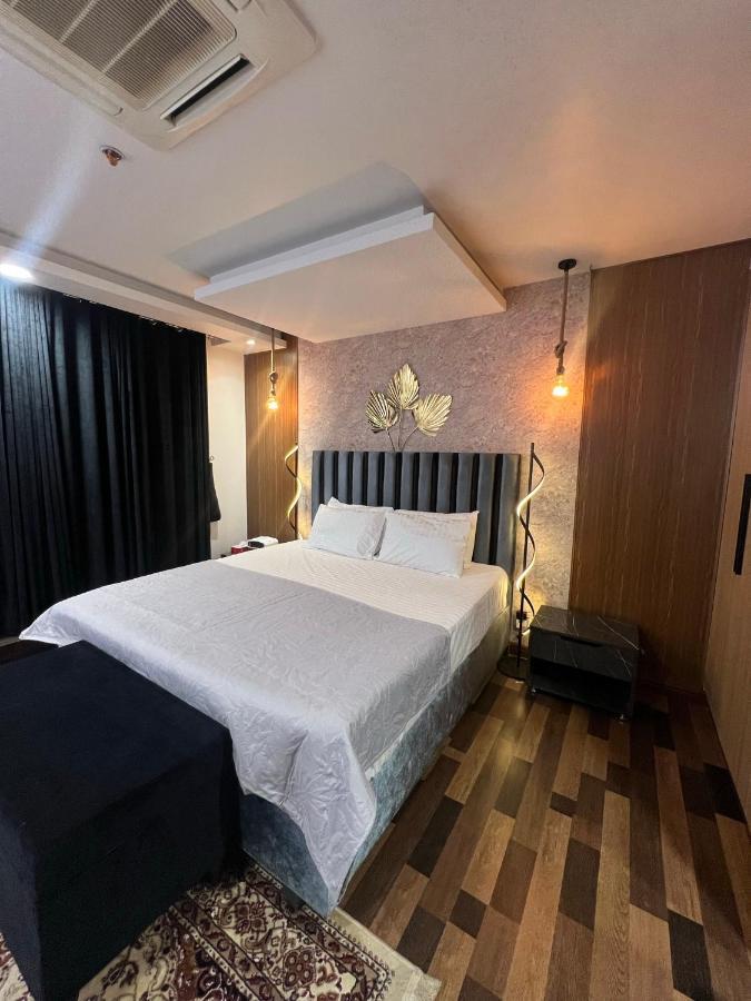 Sunset Luxury Gold Crest Mall Residency Лахор Экстерьер фото