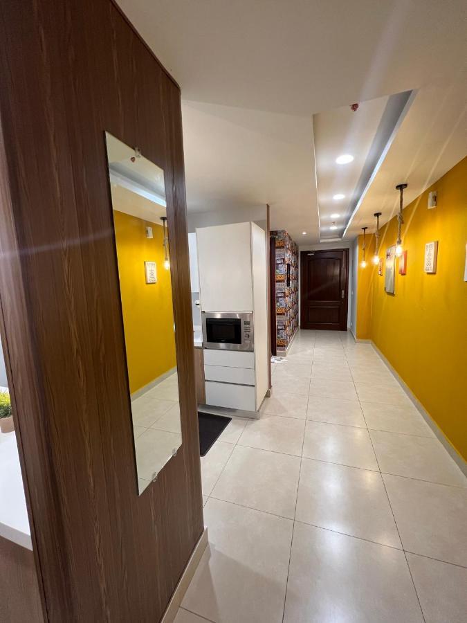 Sunset Luxury Gold Crest Mall Residency Лахор Экстерьер фото