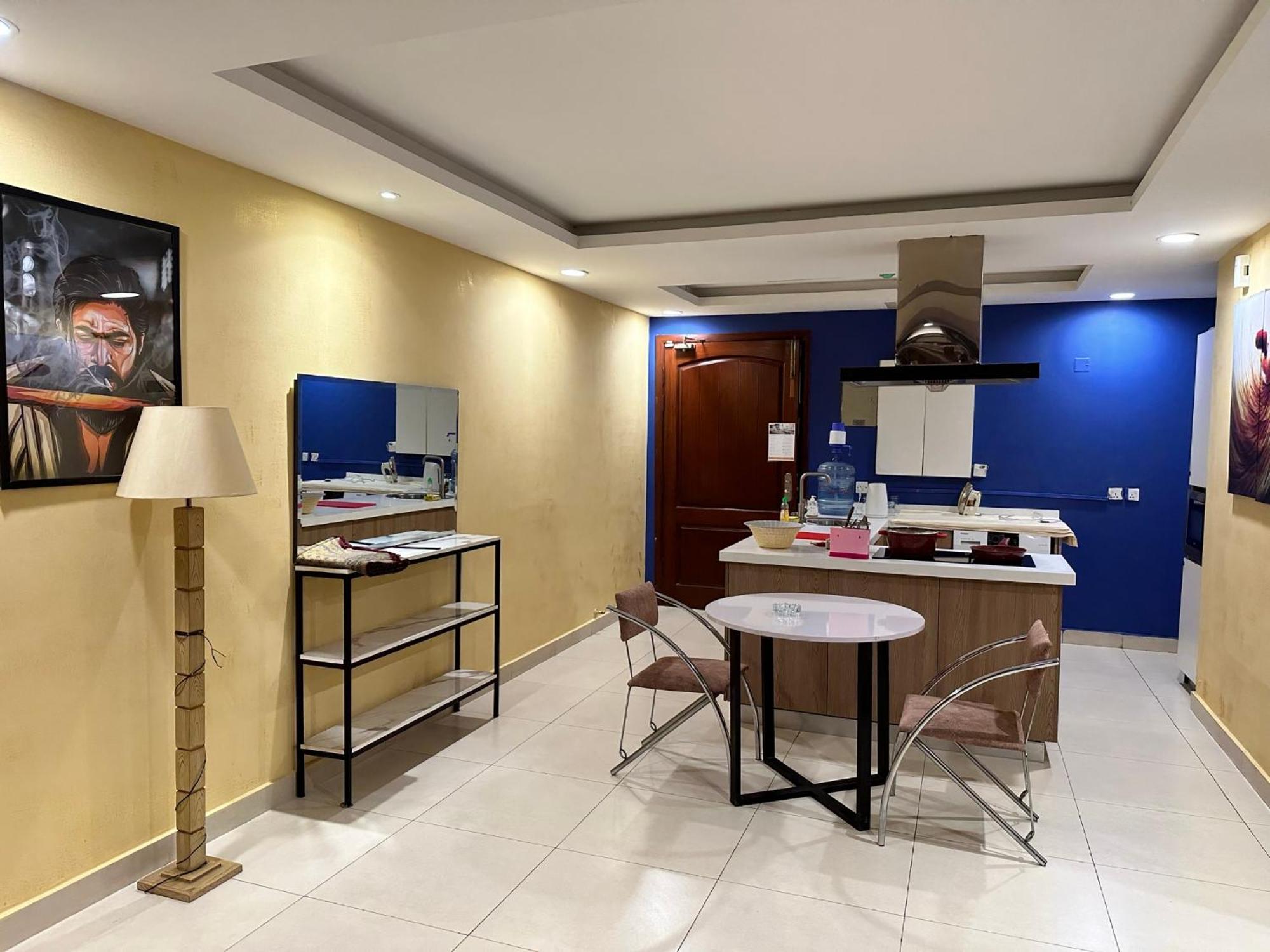 Sunset Luxury Gold Crest Mall Residency Лахор Экстерьер фото
