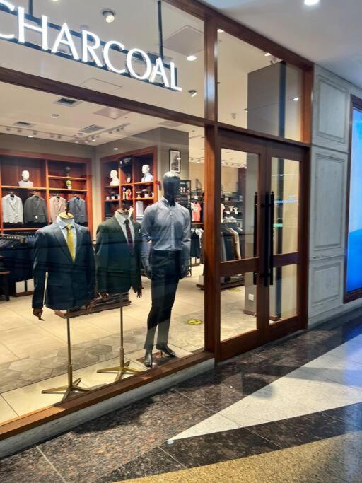 Sunset Luxury Gold Crest Mall Residency Лахор Экстерьер фото