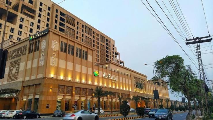 Sunset Luxury Gold Crest Mall Residency Лахор Экстерьер фото